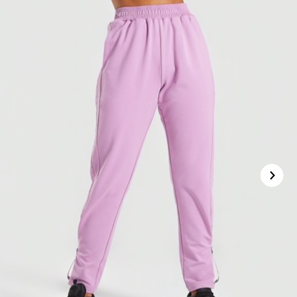 Recess joggers from gymshark